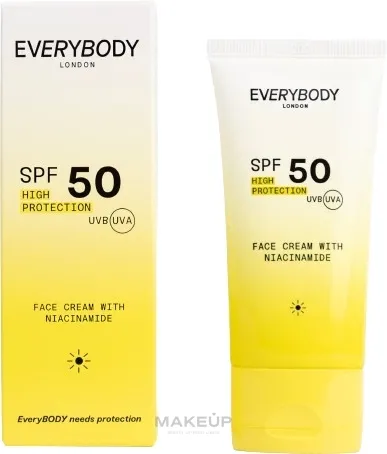 Crema viso idratante con niacinamide, SPF 50